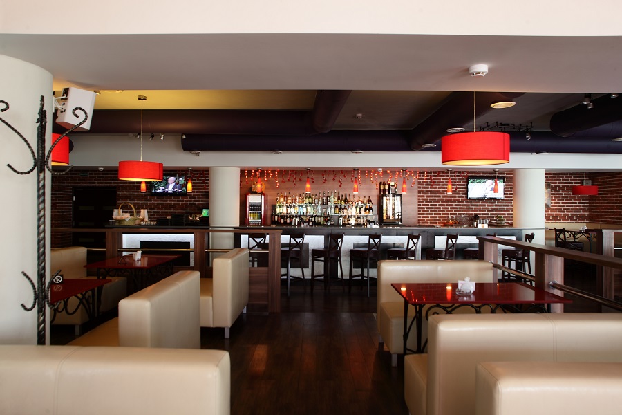 3 Reasons to Invest in Commercial Audio Video for Your Restaurant
